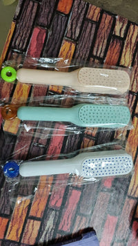 Thumbnail for Self-cleaning Anti-static Massage Comb for Adults and Kids